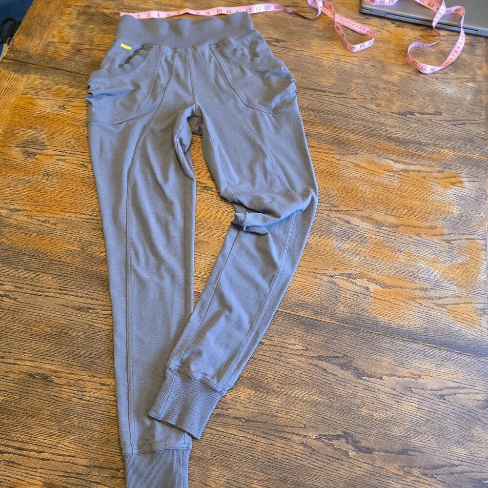 Like New Excellent Condition LOLE Grey Joggers Size Small